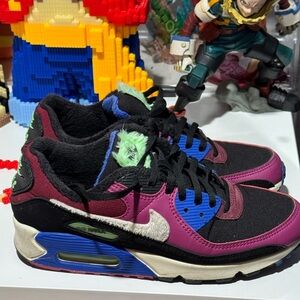 Nike Air Max Multicolor Sneakers